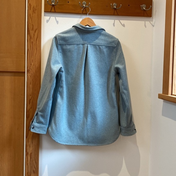 Anian Shacket - Picture 9 of 17